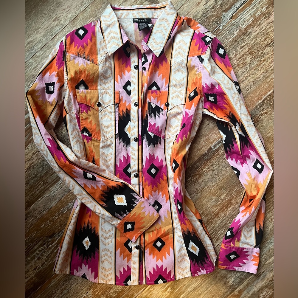 Wrangler Retro - Small - NWOT